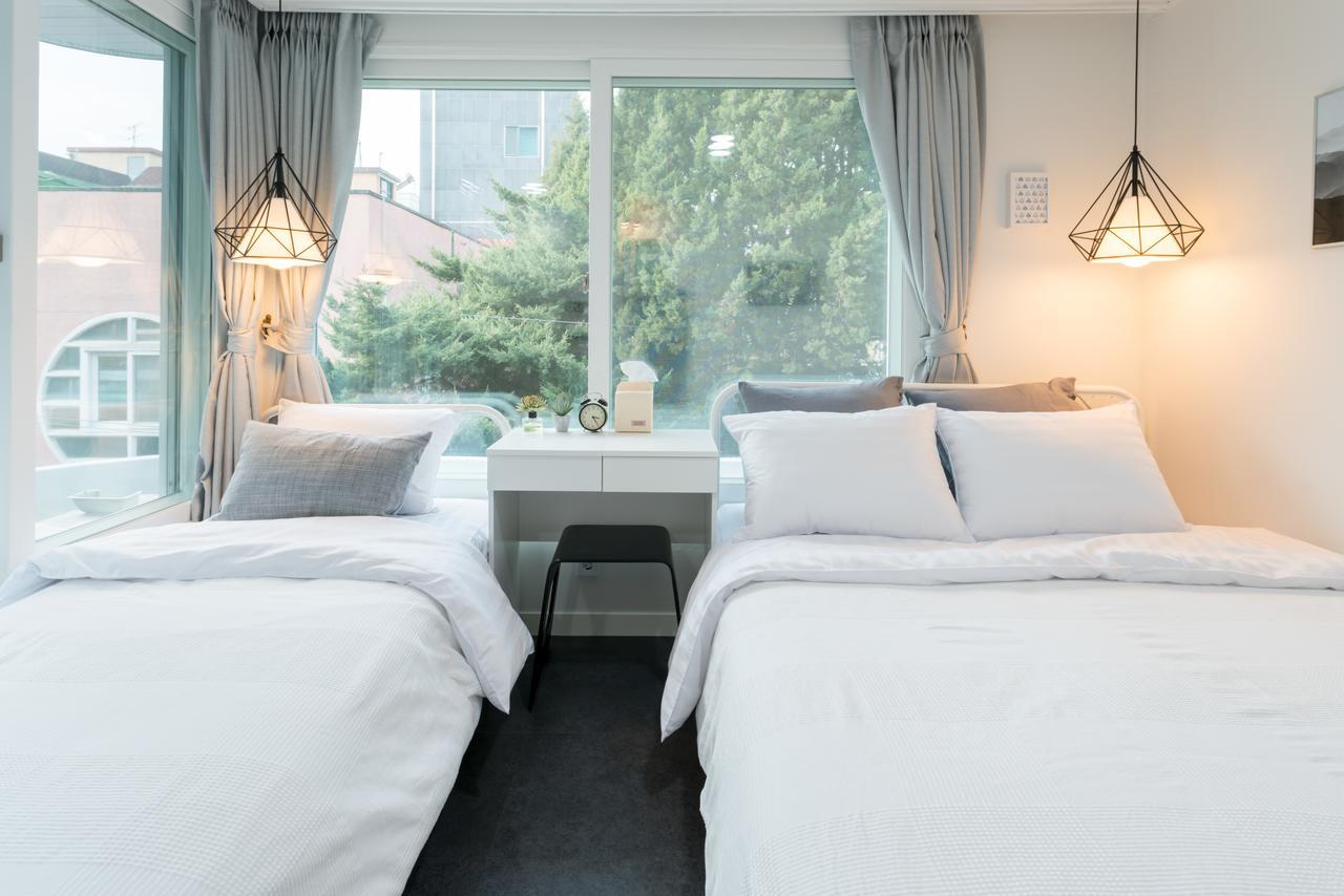 Hotel Neat House à Séoul Extérieur photo