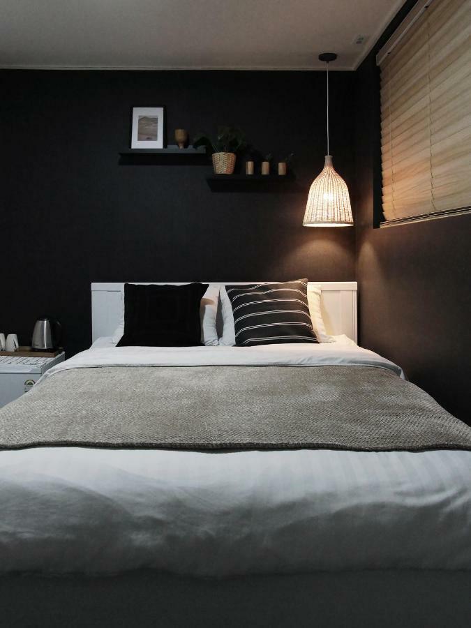 Hotel Neat House à Séoul Extérieur photo